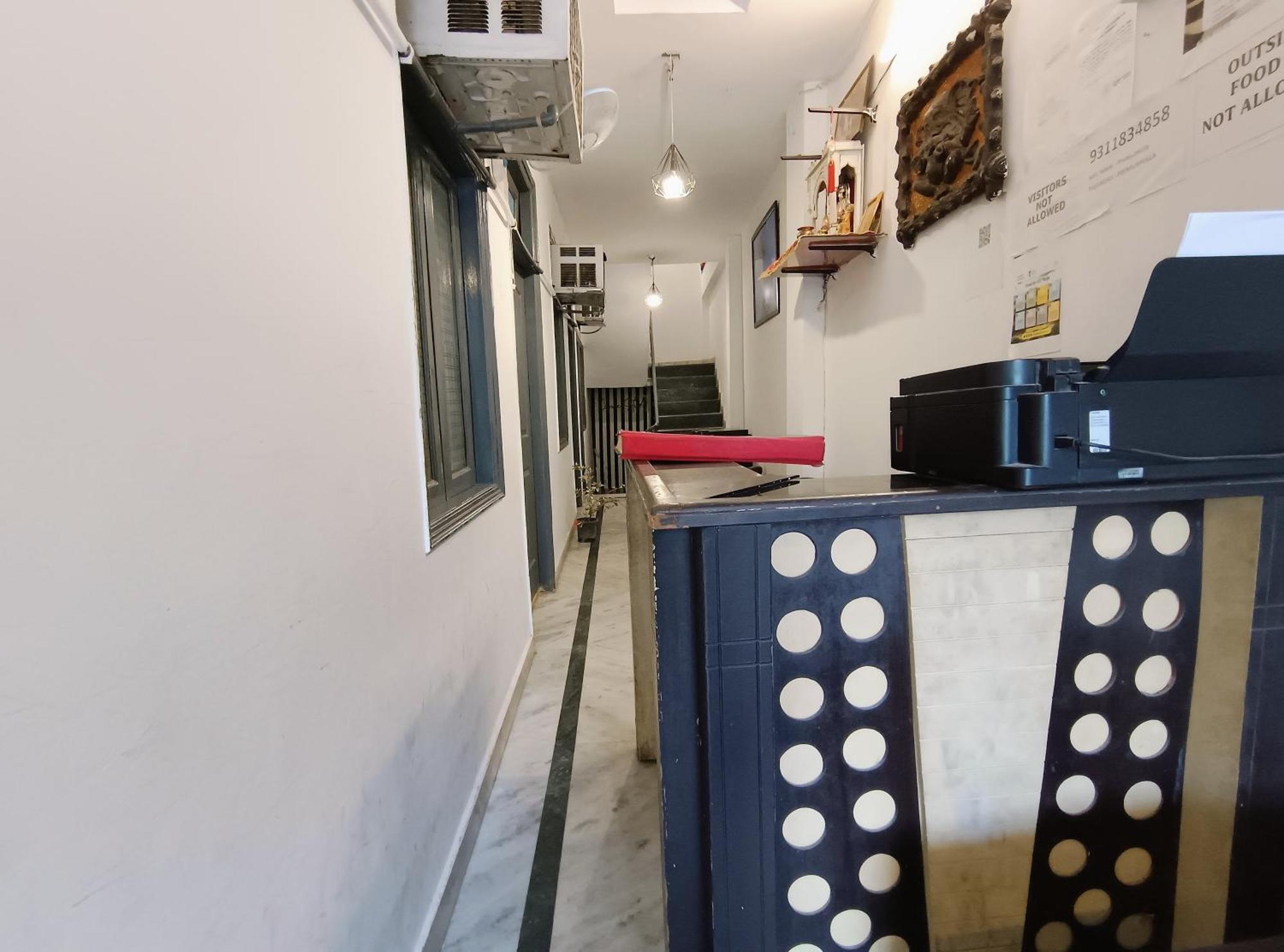 Hotel Hauz Khas Fort View New Delhi Exteriör bild